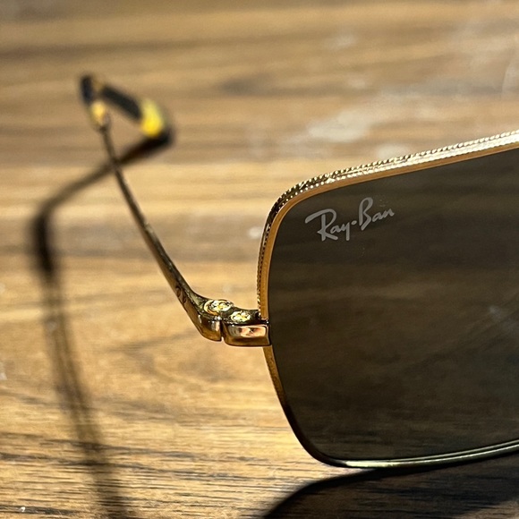 Ray-Ban glasses - Picture 4 of 4